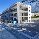 Zelenka Luxury Apartment